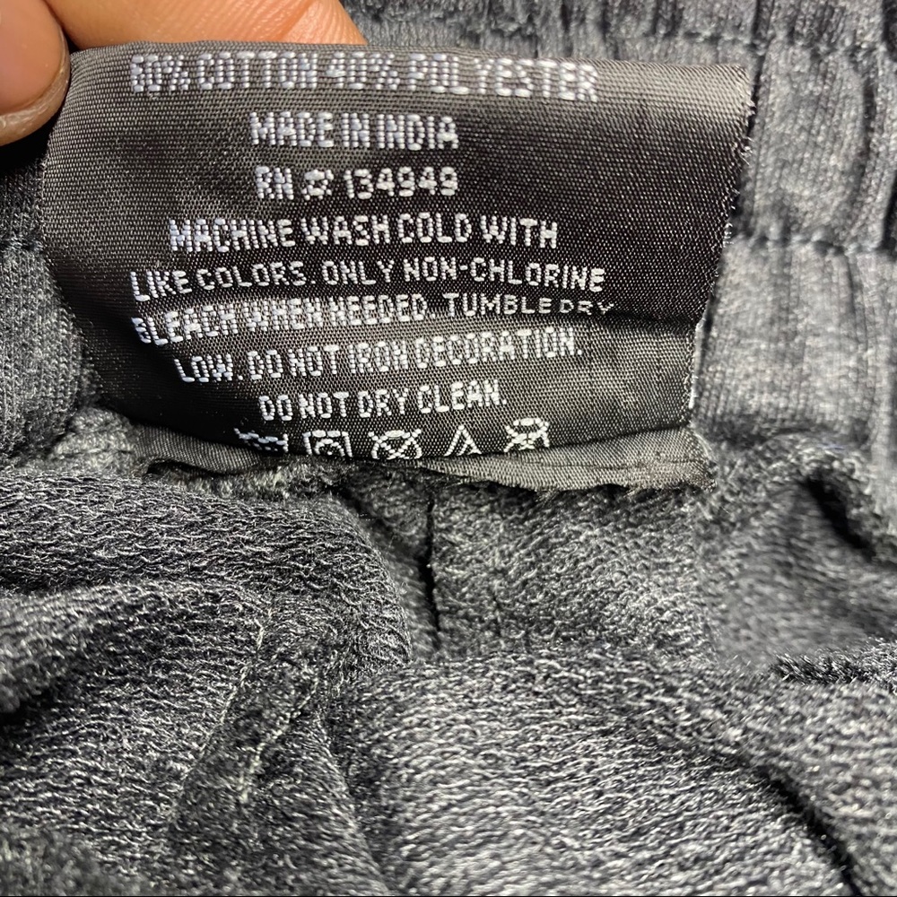 True Religion Tapered Sweat Pants Joggers NWT - Picture 7 of 8